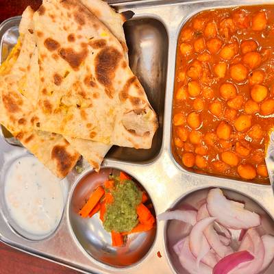 Amritsari paneer kulcha at Akash Chaat House