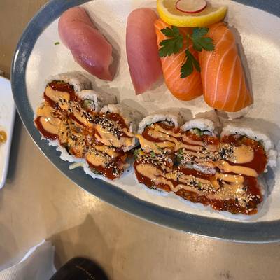 Spicy combo at Sushi High